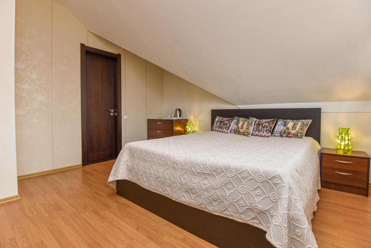 Guest House Pasaulio Krastas 팔랑가 외부 사진