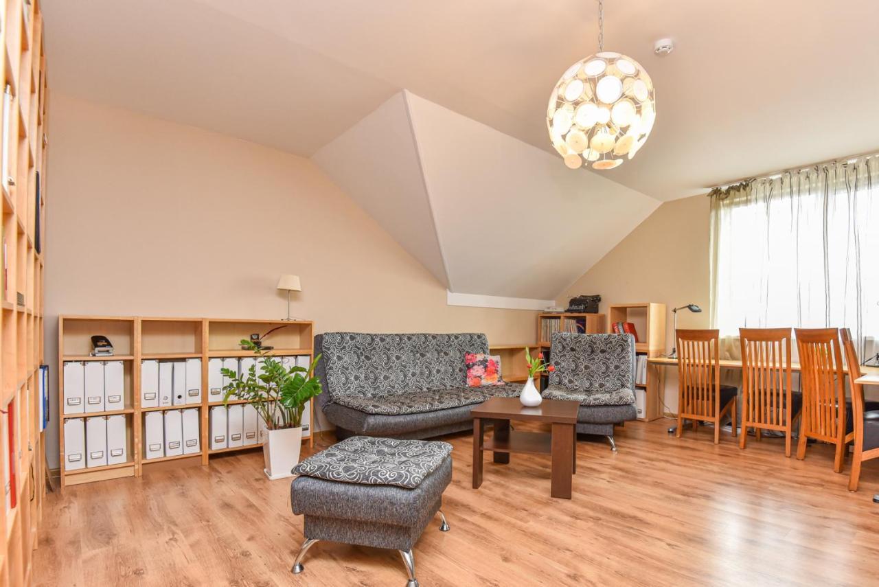 Guest House Pasaulio Krastas 팔랑가 외부 사진