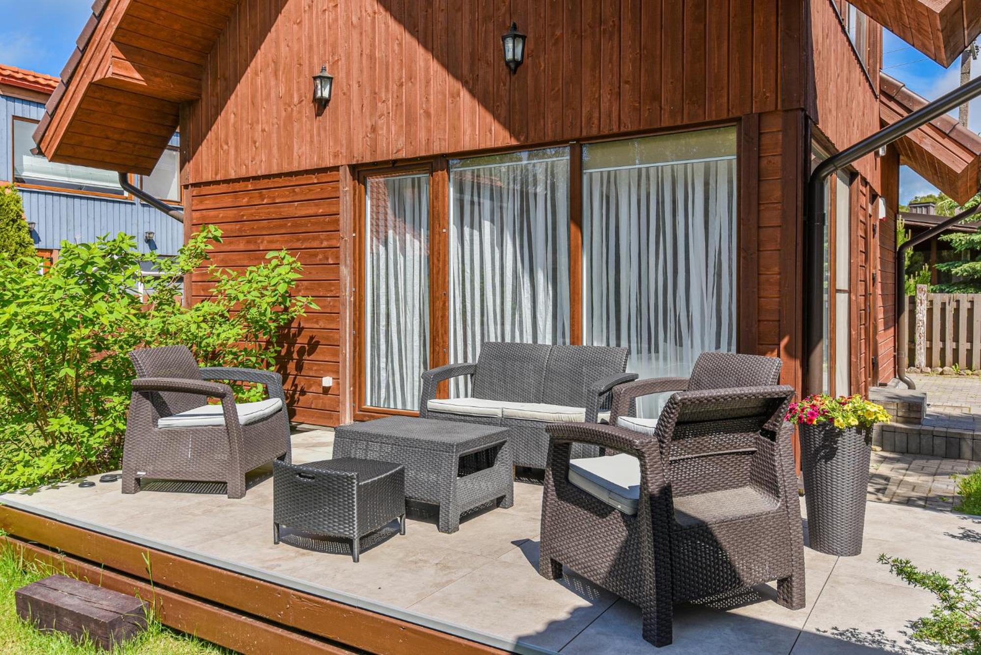 Guest House Pasaulio Krastas 팔랑가 외부 사진