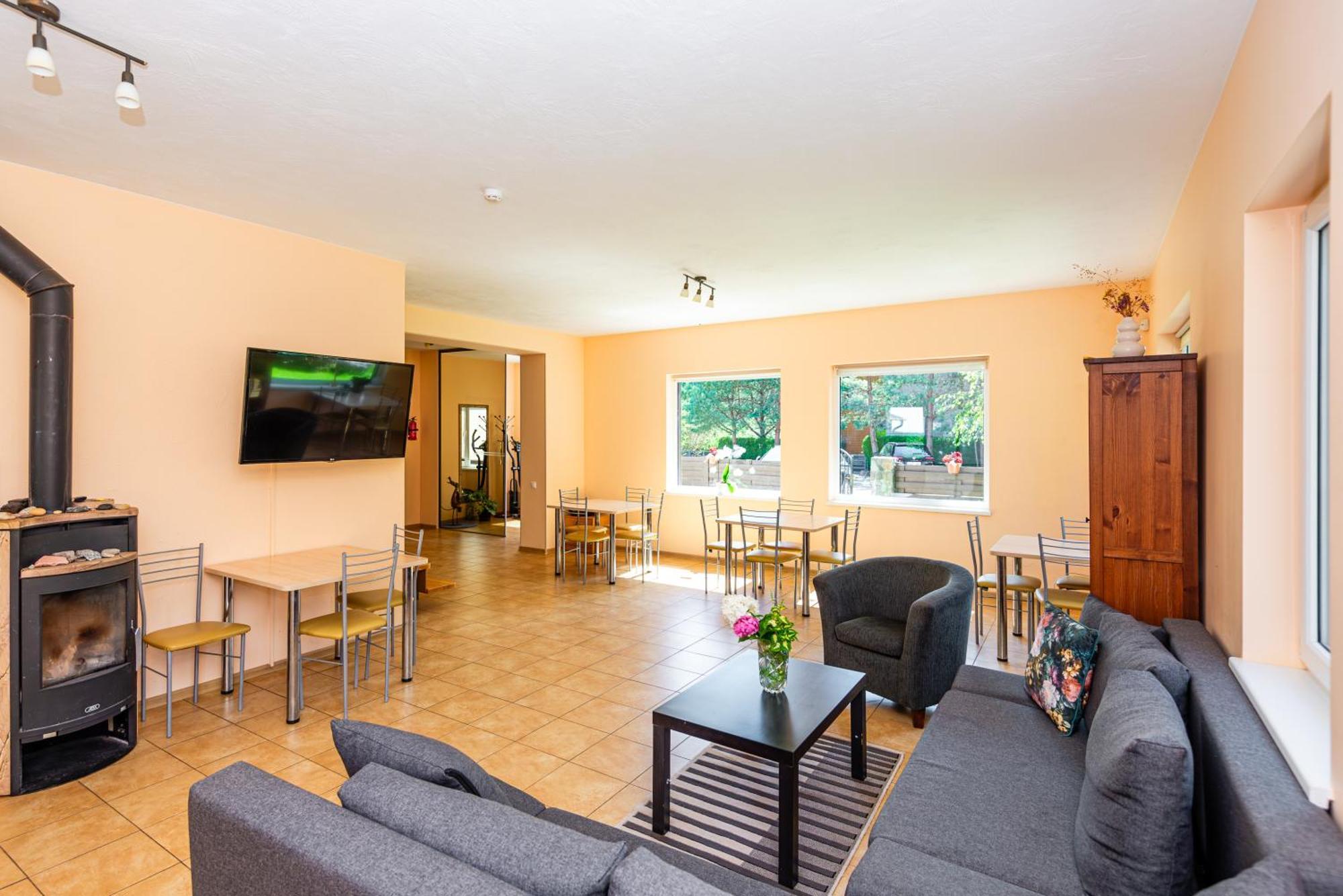 Guest House Pasaulio Krastas 팔랑가 외부 사진